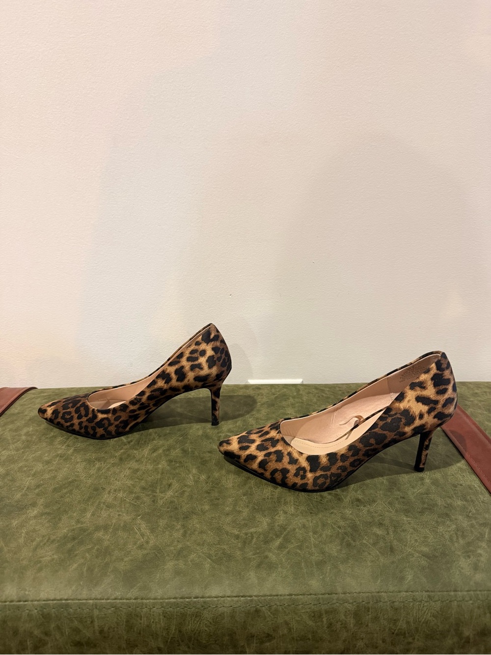 H&M Leopard Print Pointed Pumps - Brown & Black - Picture 3 of 6